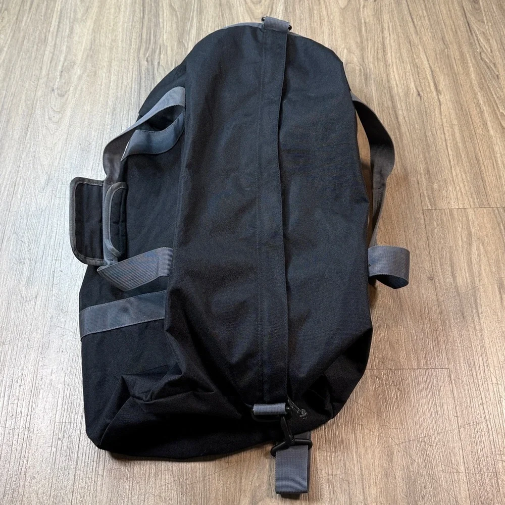 Columbia spacious duffel